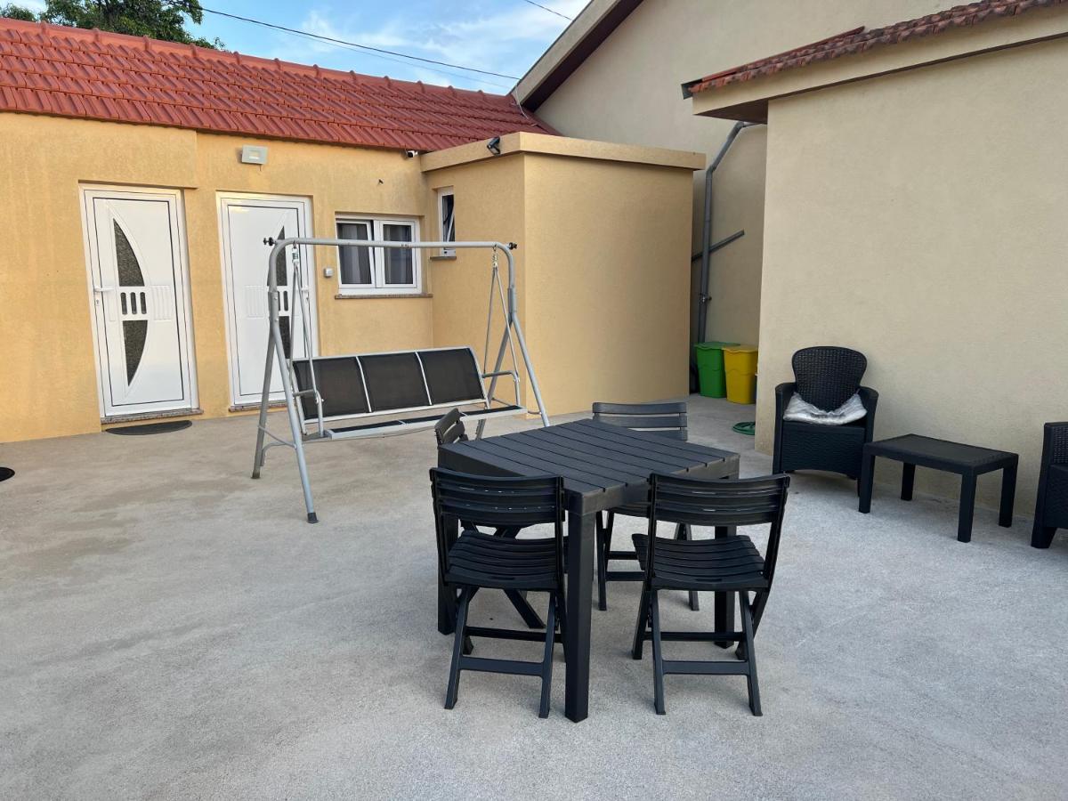 Casa Da Castanheira Holiday home Candeiro